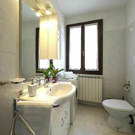 Diamante Apartment